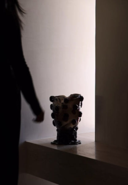 Nugget Vase - Black